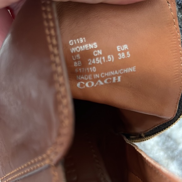 COACH MOTO HEELS - Picture 8 of 12